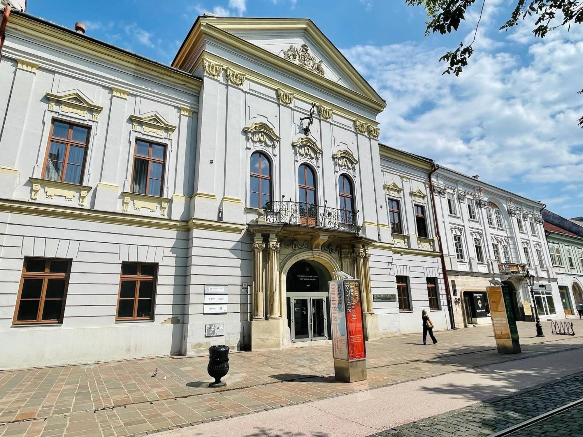Central Apartment New Studio Kosice Exterior photo